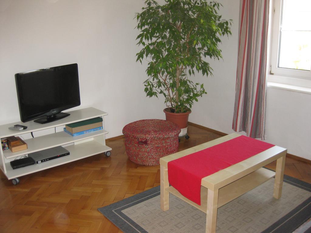 Appartement St. Leonhard Грац Экстерьер фото
